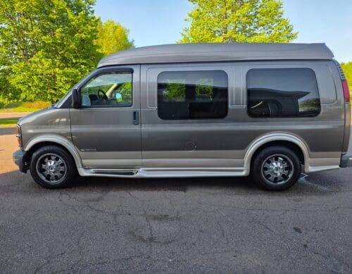 2001 CHEVROLET CONVERSION VAN